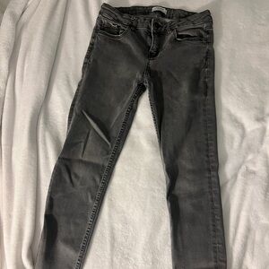 Zara women’s Grey jeans size 6
